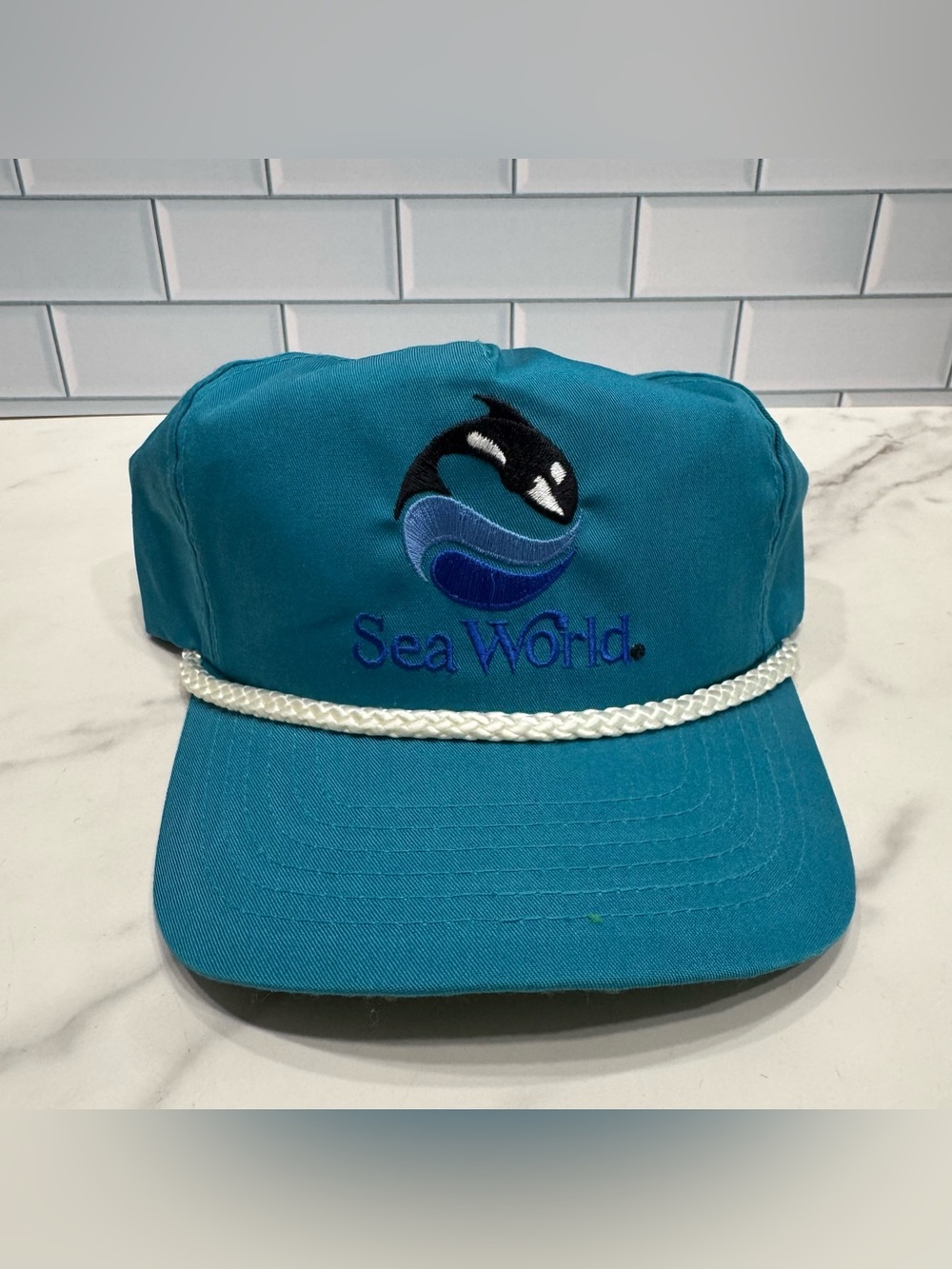 Vintage 90s Seaworld Classic Killer Whale Logo Snap Back Hat Marine Blue Cap